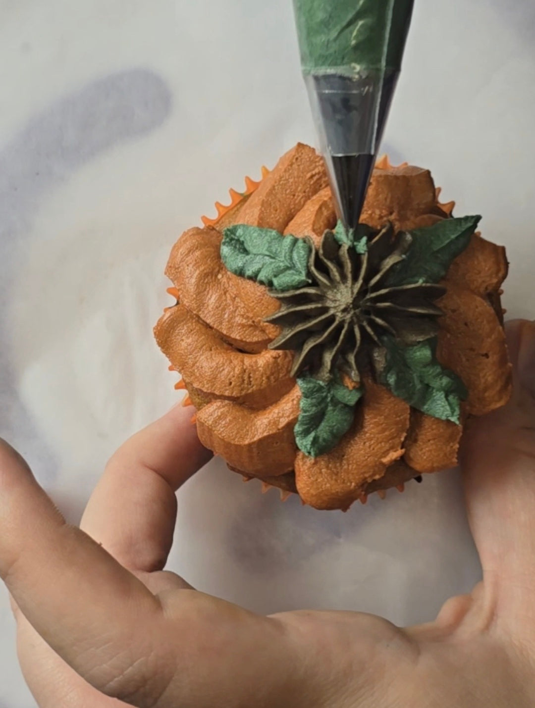 Seasonal Cupcake (12 Pack)